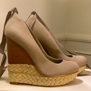 BCBG Maxazria Nude Platform Wedge Pump